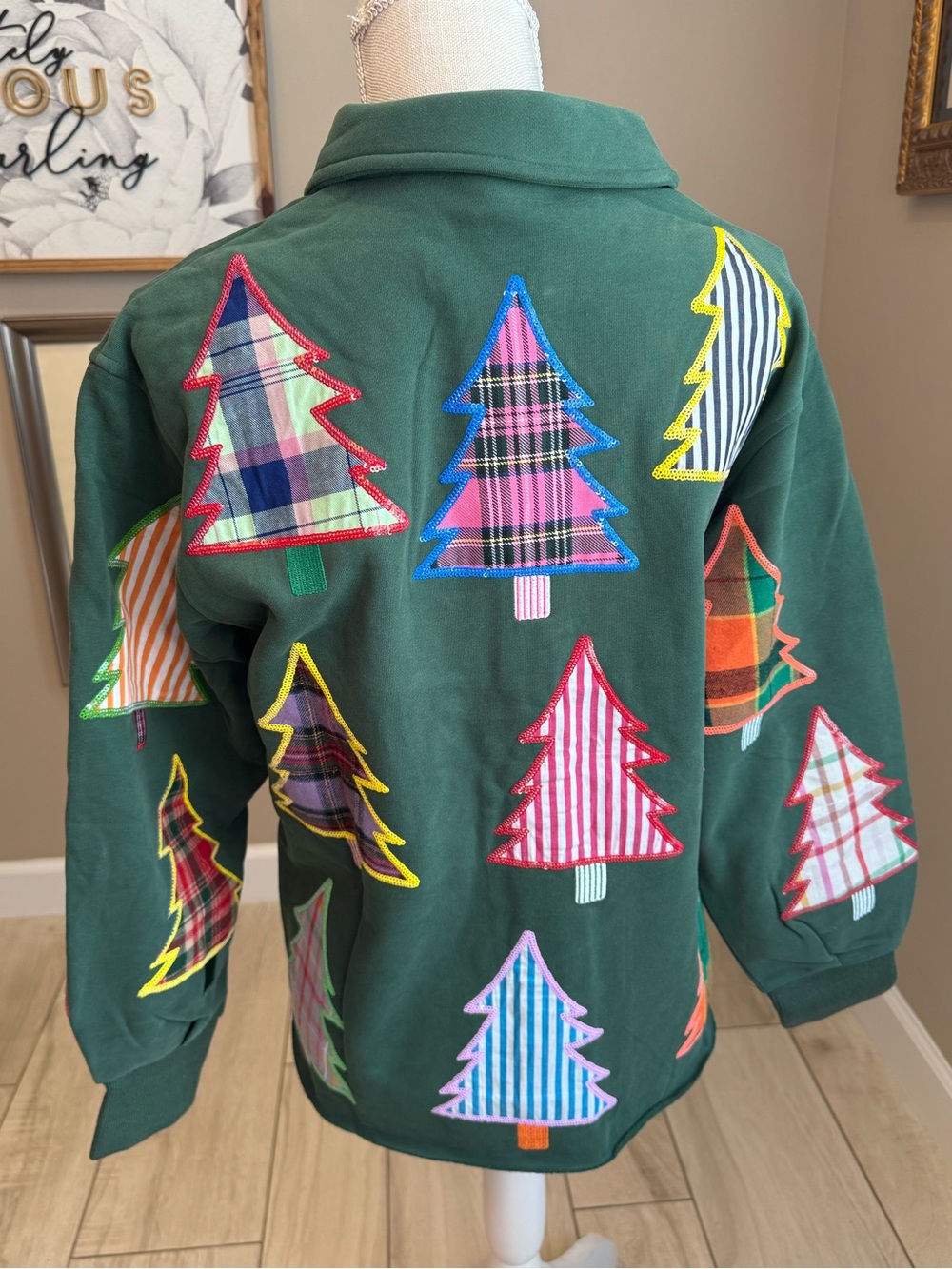 New! QUEEN OF SPARKLES Green Multicolor Plaid Sequin Christmas Tree Shacket - Picture 10 of 12